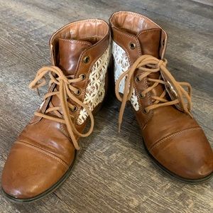 MADDEN GIRL || booties